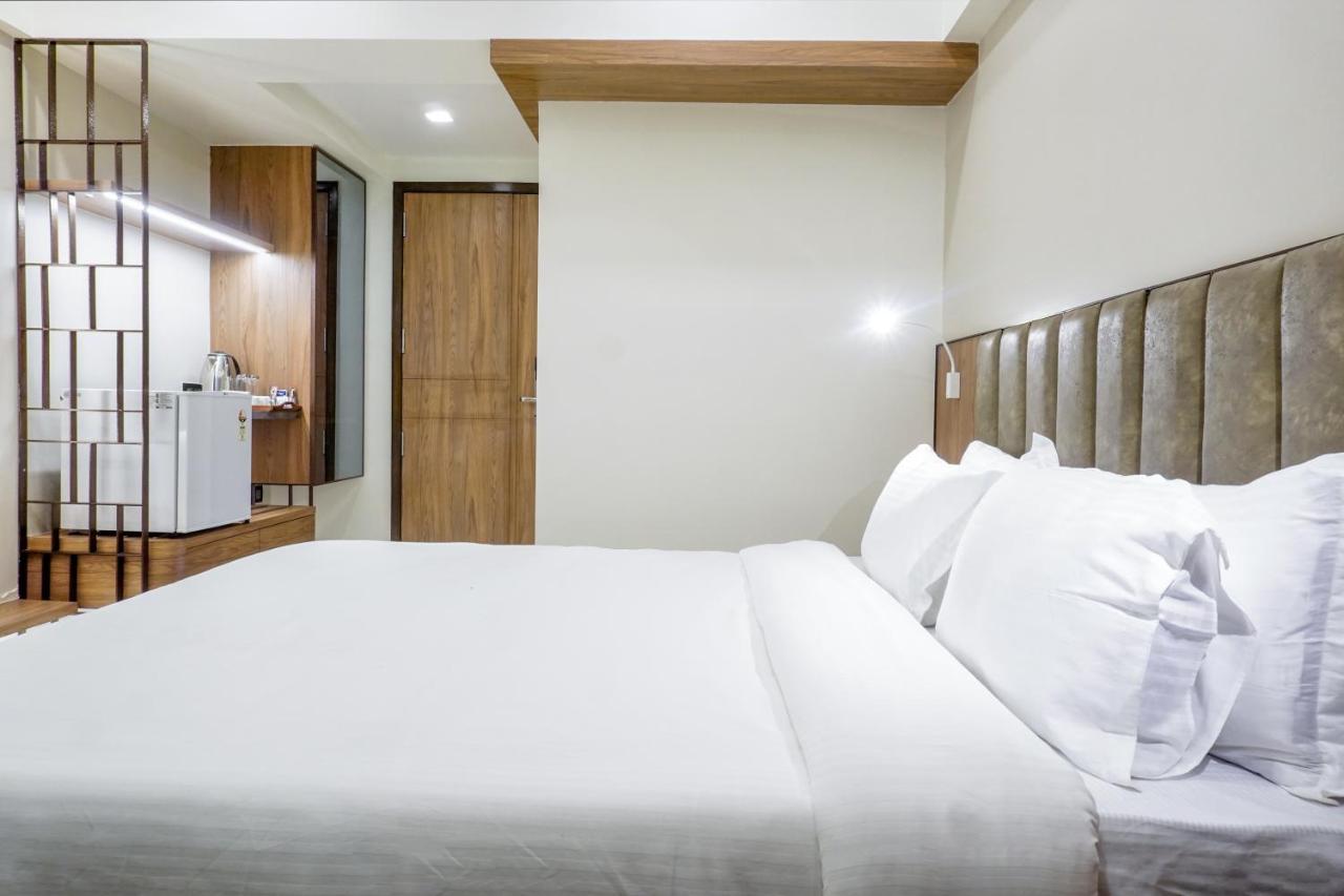 Hotel Olten Mumbai Exterior photo
