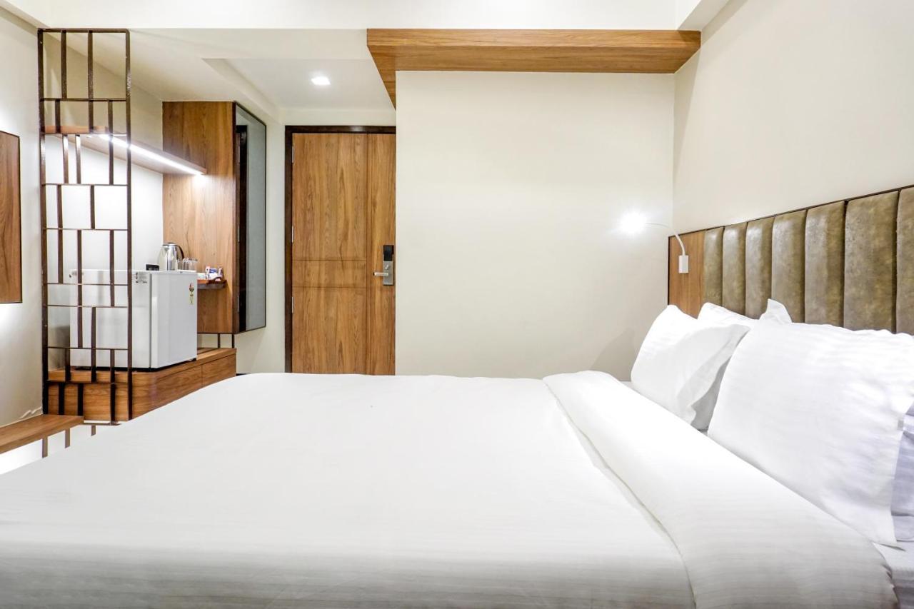 Hotel Olten Mumbai Exterior photo